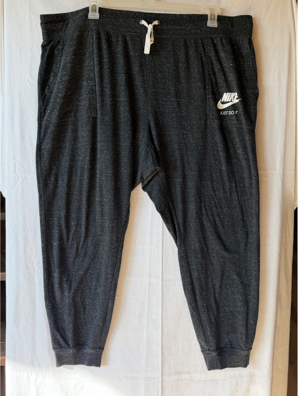 Nike Women’s Vintage-Inspired Plus Jogger Sweatpants with White Drawstring